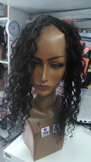 Disfarce frontal com vélcro cacheado tamanho 50 cm franjão